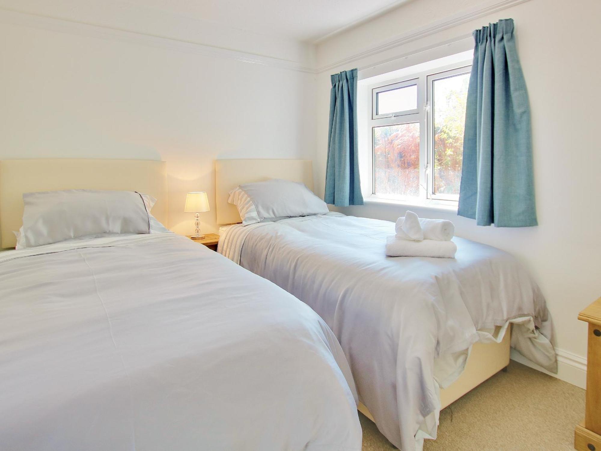 Irenic Lodge Netley Bagian luar foto