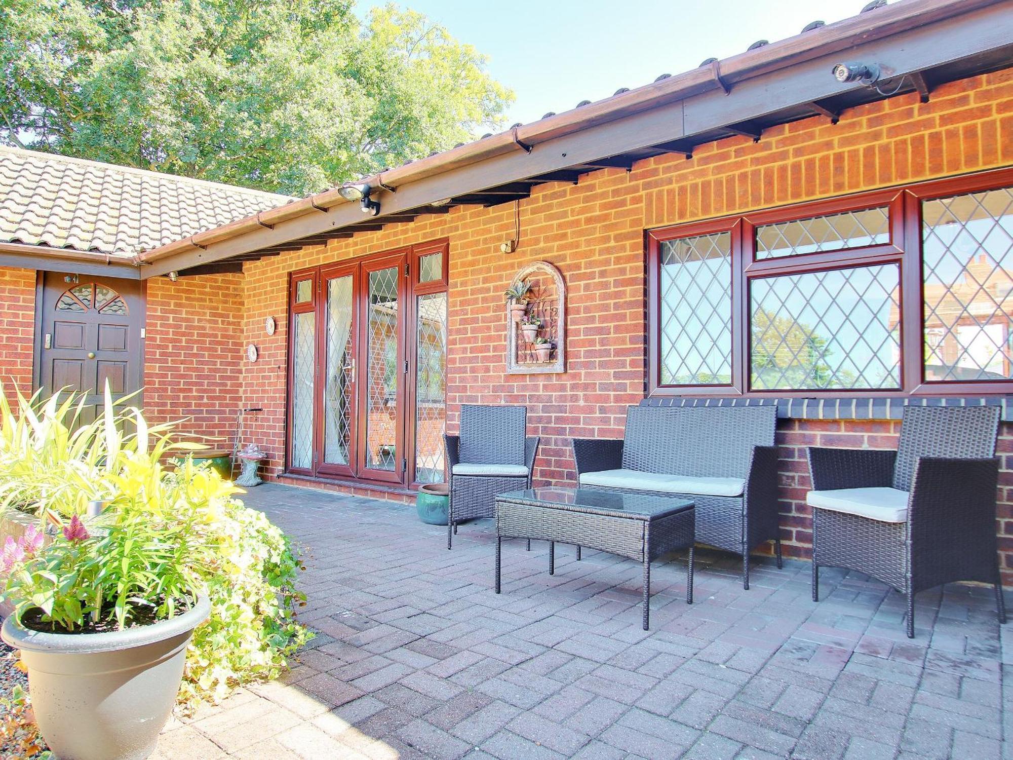 Irenic Lodge Netley Bagian luar foto