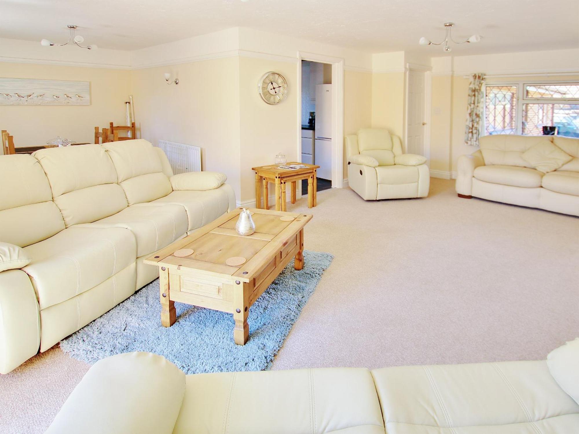 Irenic Lodge Netley Bagian luar foto